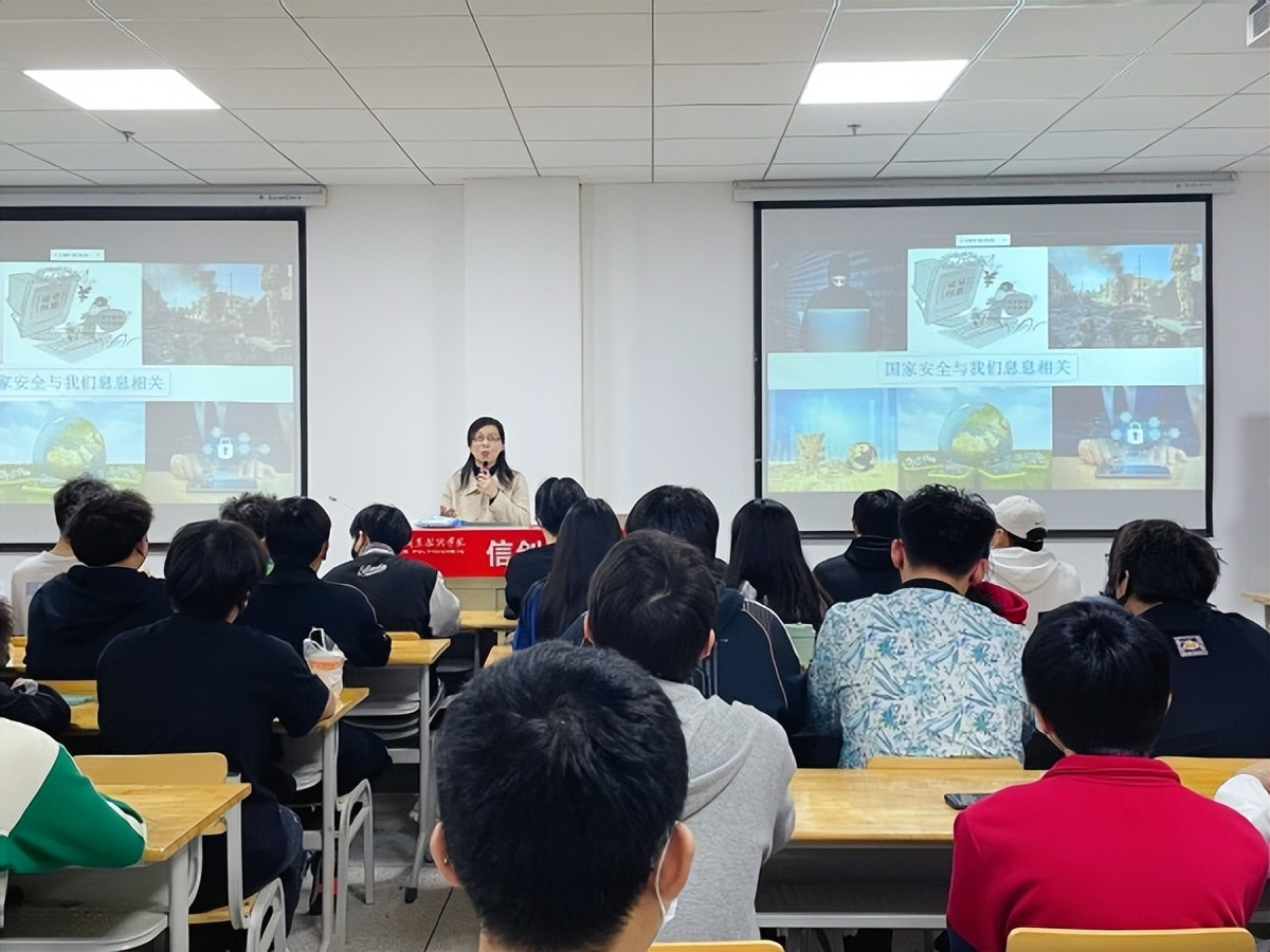 武汉职业技术学院开展“国家安全教育日”宣传教育活动（图）