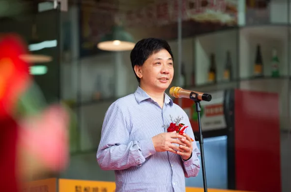 武汉职业技术学院举行“武职精酿工坊”揭牌暨拜师仪式