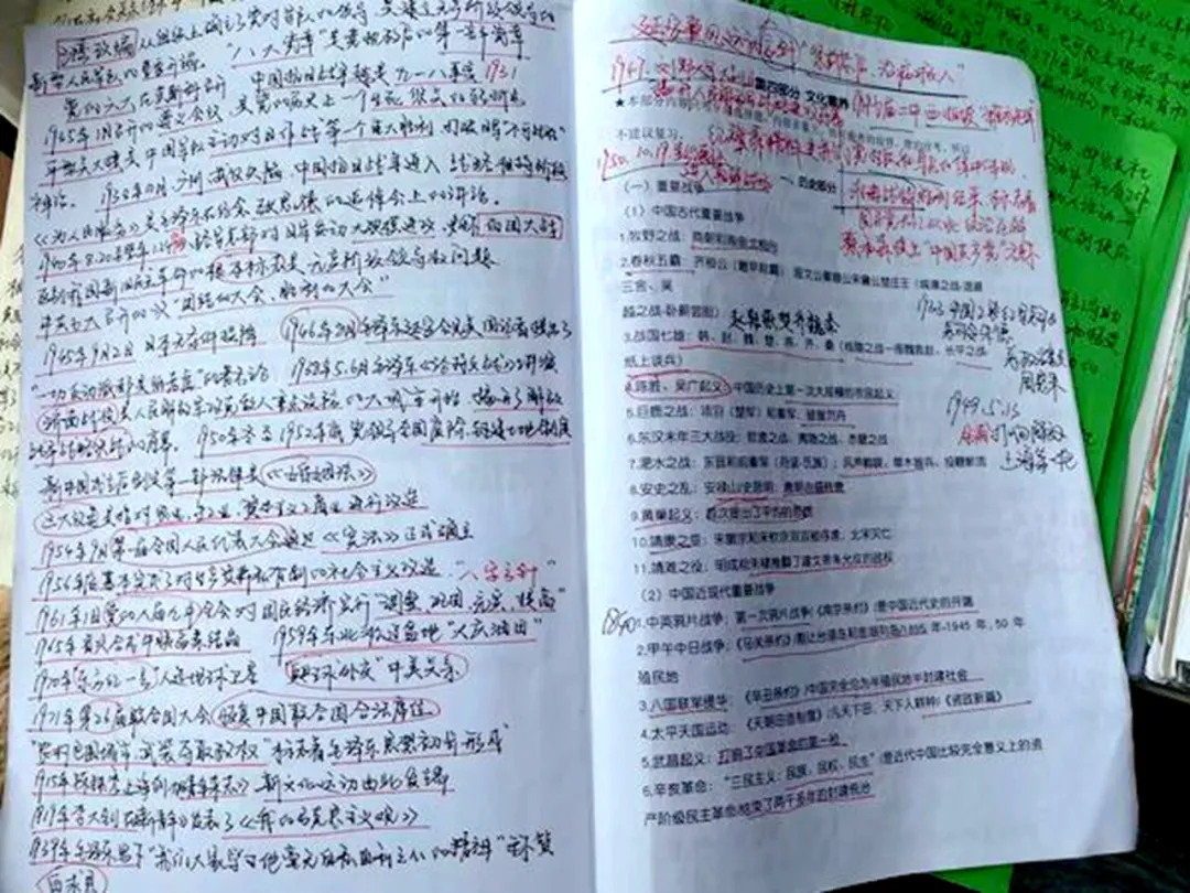 武汉职业技术学院学霸宿舍：4名小伙儿专升本，全员喜上岸…